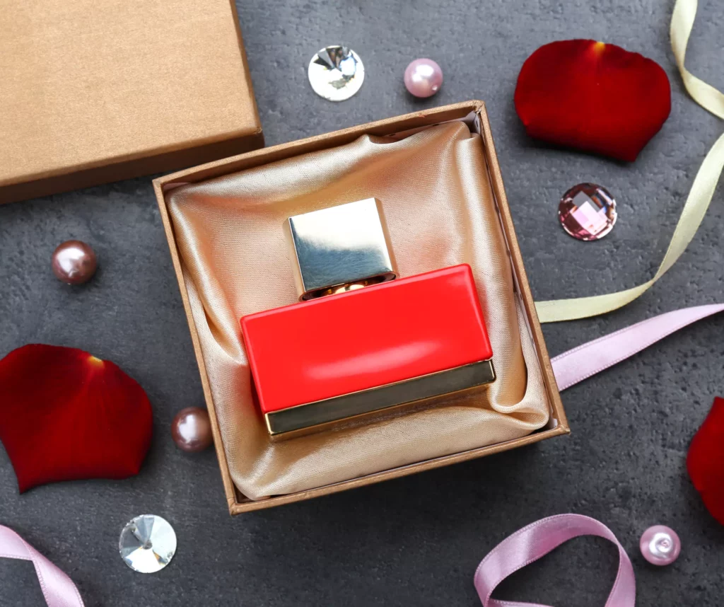 בושם בתוך אריזה - בשמים בזול